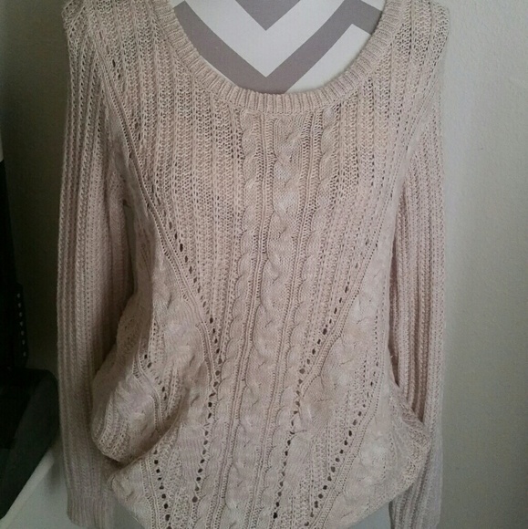Cable knit sweater - Picture 1 of 3